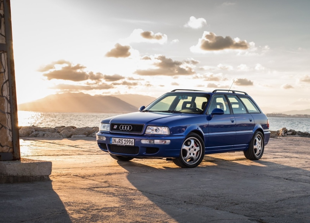 download AUDI AVANT RS2 able workshop manual