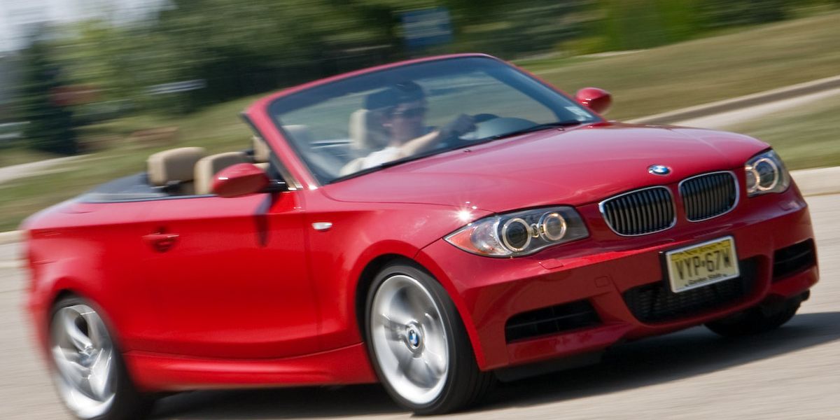 download BMW 135I able workshop manual