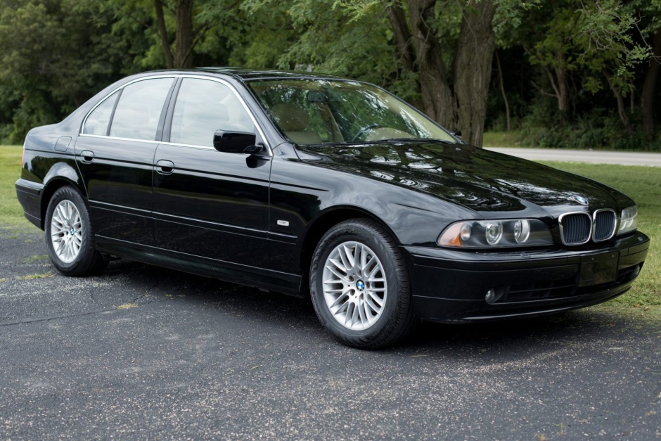 download BMW 525i able workshop manual