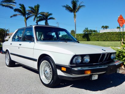 download BMW 528e workshop manual