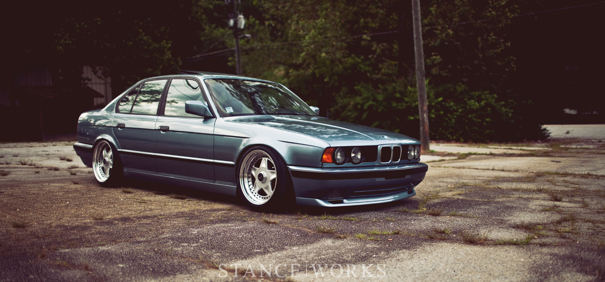 download BMW 535I E34 able workshop manual