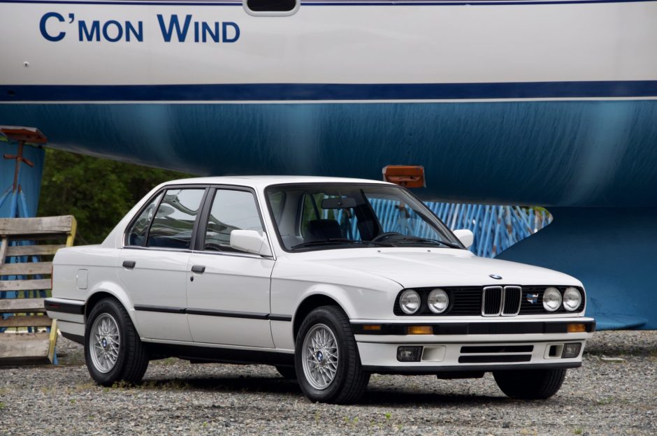 download BMW E30 3 Series able workshop manual