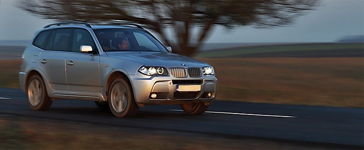 download BMW X3 Series E83 able workshop manual