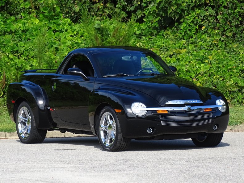 download CHEVY SSR 06 able workshop manual