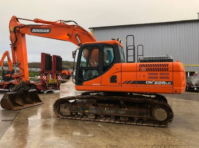 download DOOSAN DAEWOO SOLAR 470LC V Excavator able workshop manual