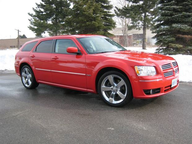 download Dodge Magnum able workshop manual