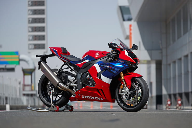 download HONDA CBR1000RR Motorcycle able workshop manual