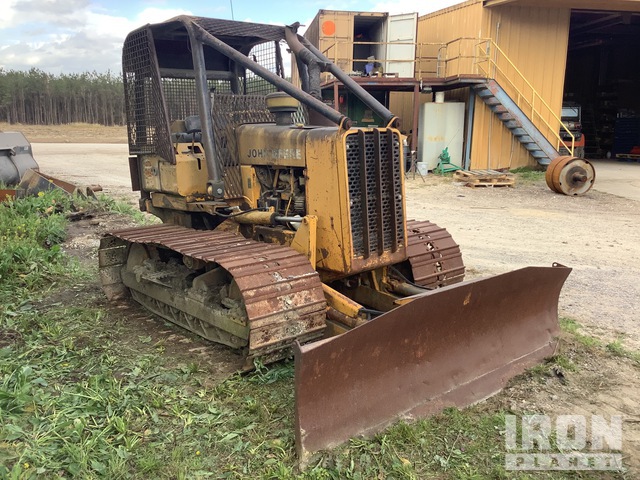 download Holland D255 Crawler Dozer able workshop manual