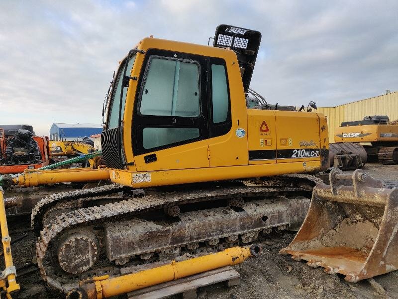 download Hyundai R210LC 7A Crawler Excavator able workshop manual