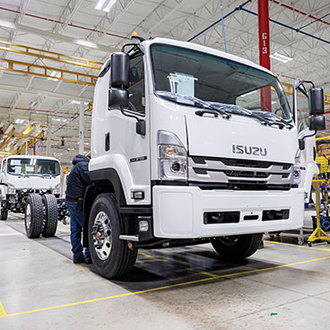 download Isuzu Commercial Truck FSR FTR FVR able workshop manual