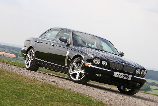 download JAGUAR XJR X350 able workshop manual