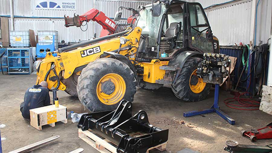 download JCB TM300 Wheel Loader able workshop manual