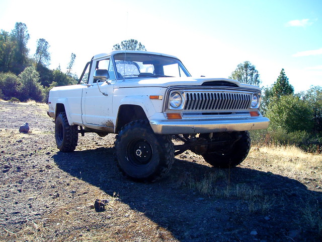 download Jeep J10 Standard Cab Pickup workshop manual