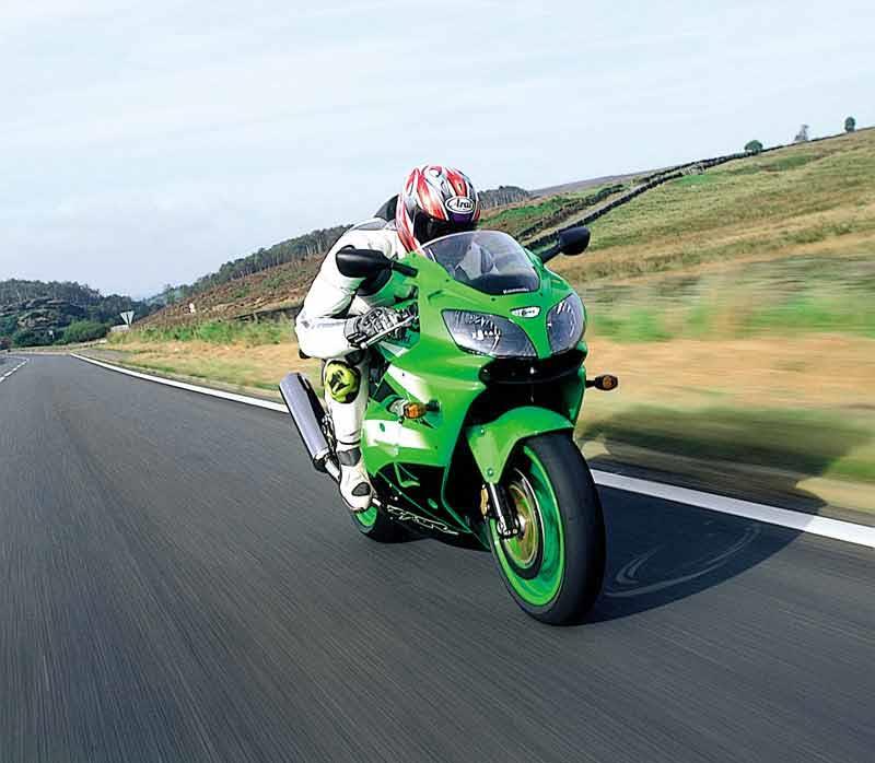 download Kawasaki Motorcycle ZX9R able workshop manual