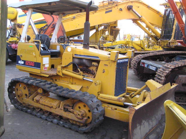 download Komatsu D20A 6 Bulldozer able workshop manual