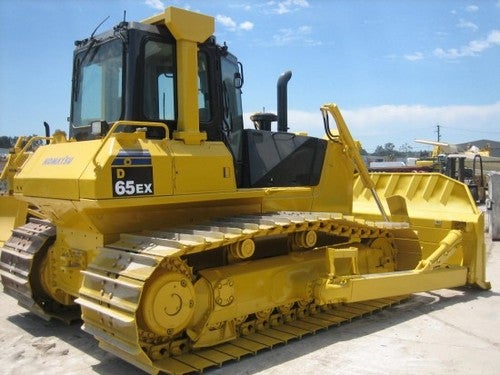 download Komatsu D65WX 17 Bulldozer able workshop manual