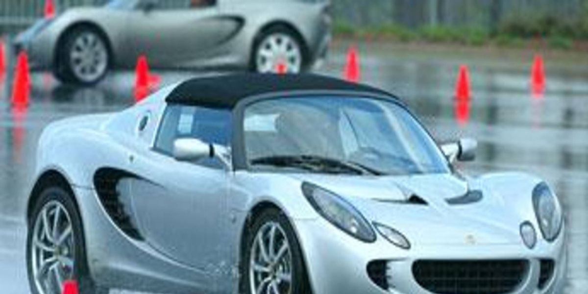 download LOTUS ELISE able workshop manual