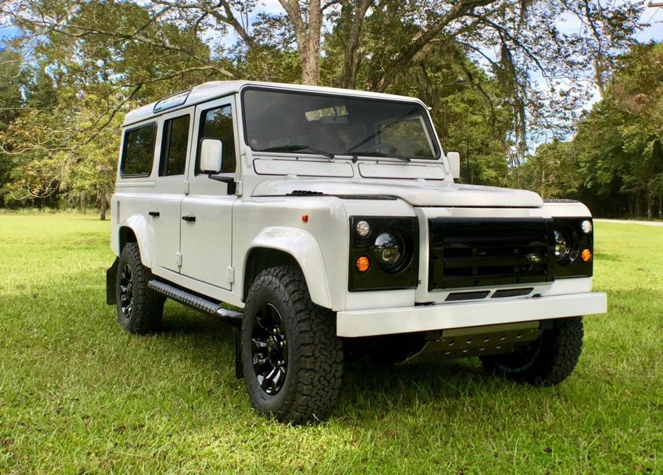 download Land Rover Defender With TD5 TDi8 Engines workshop manual