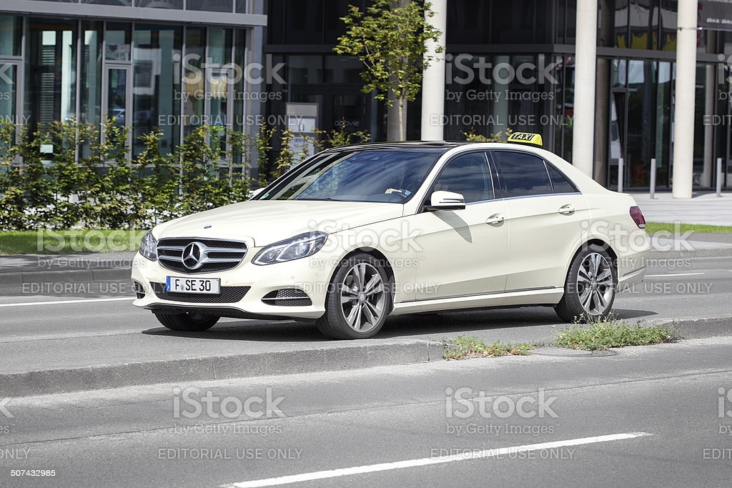 download MERCEDES C Class W204 able workshop manual