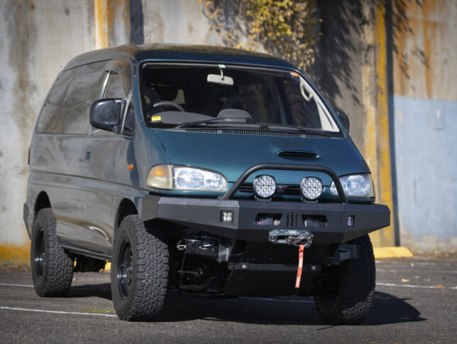 download MITSUBISHI L400 DELICA SPACE GEAR able workshop manual