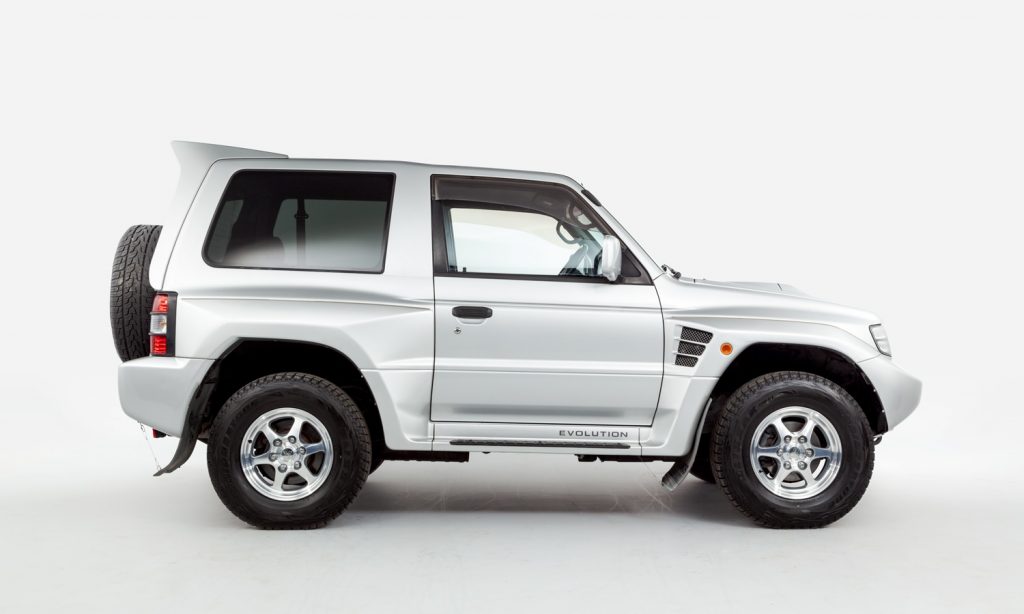 download MITSUBISHI PAJERO MONTERO able workshop manual