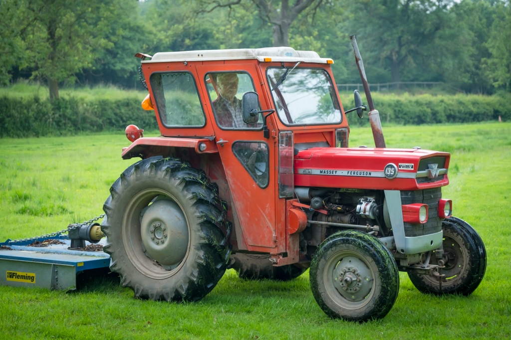 download Massey Ferguson MF135 MF150 MF165 tractor workshop manual