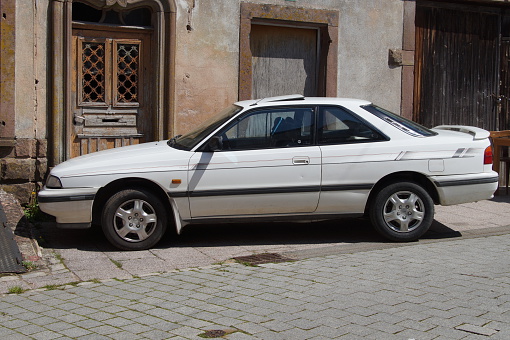 download Mazda 626 able workshop manual