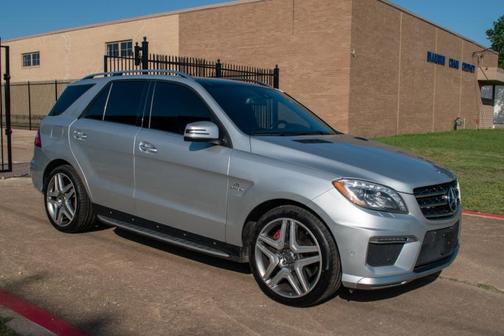 download Mercedes Benz ML63 AMG able workshop manual