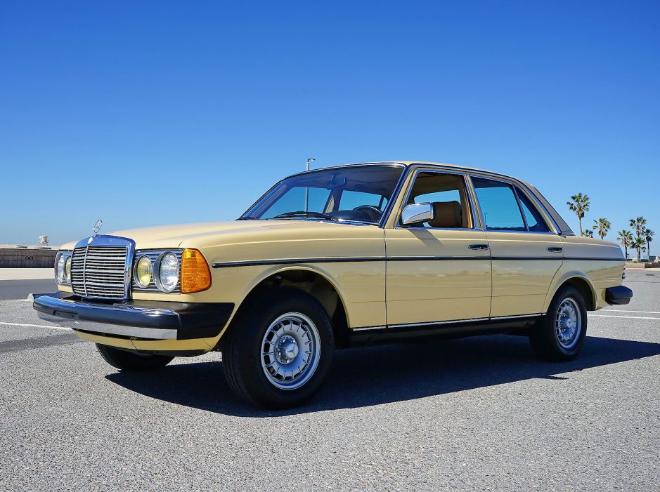 download Mercedes Benz W123 300D Turbo Manu able workshop manual