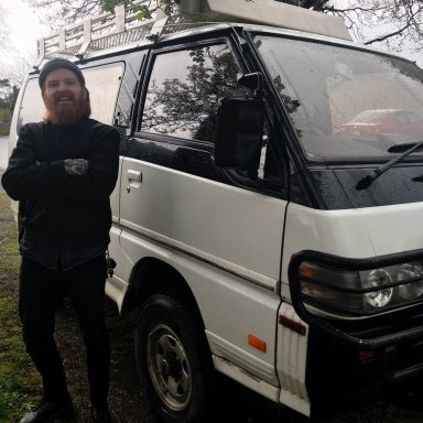 download Mitsubishi Delica L300 able workshop manual