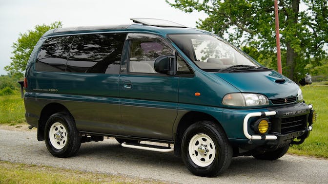 download Mitsubishi L400 Delica Space Gear Starwagon able workshop manual