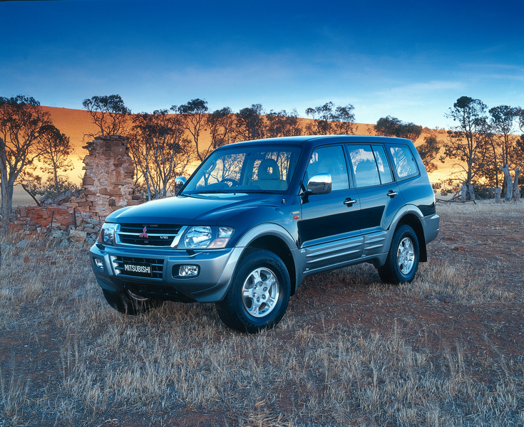 download Mitsubishi Pajero NP able workshop manual