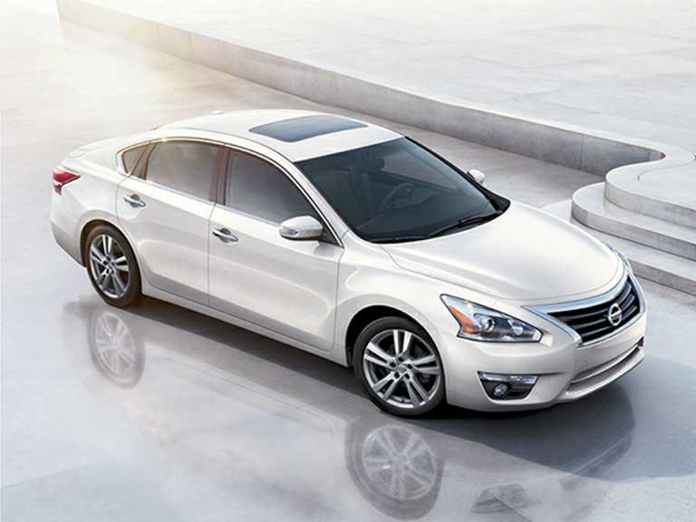 download Nissan Altima able workshop manual