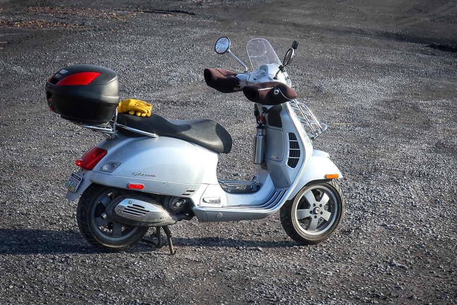 download Piaggio Vespa GTS250 Motorcycle able workshop manual