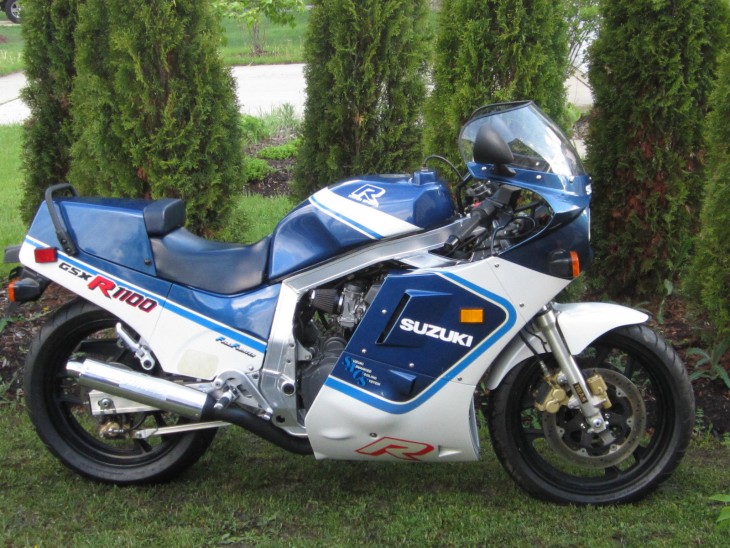 download SUZUKI GSX R1100 Motorcycle  able workshop manual