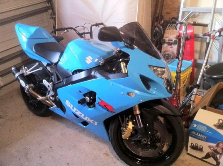 download Suzuki GSX R 750 Motorcycle able workshop manual