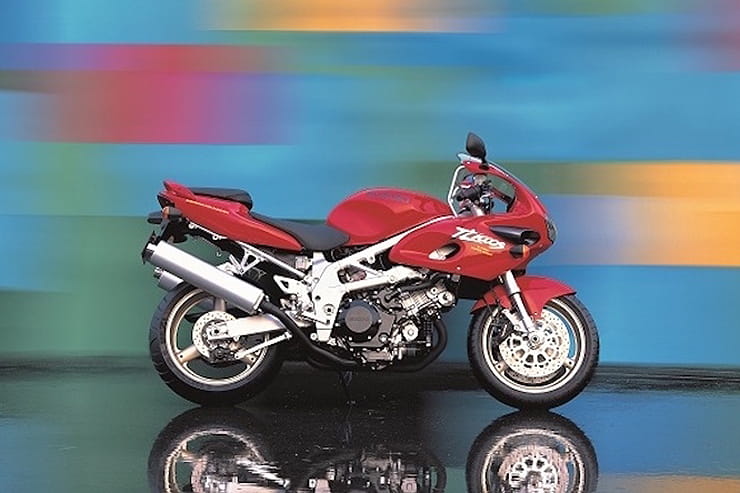 download Suzuki TL1000SV Motorcycle able workshop manual