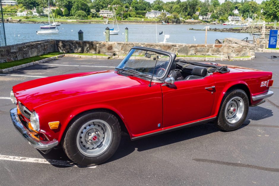 download Triumph TR6 able workshop manual