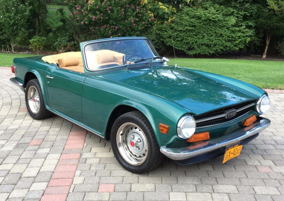 download Triumph TR6 able workshop manual