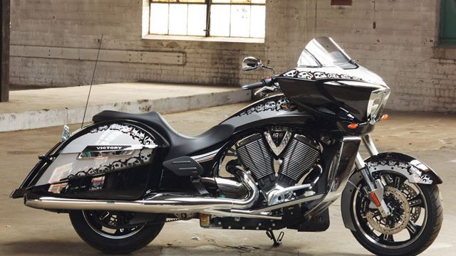 download VICTORY MOTORCYCLES Touring CRUISER able workshop manual